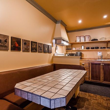 Le Cartier Bed And Breakfast 몬트리올 외부 사진